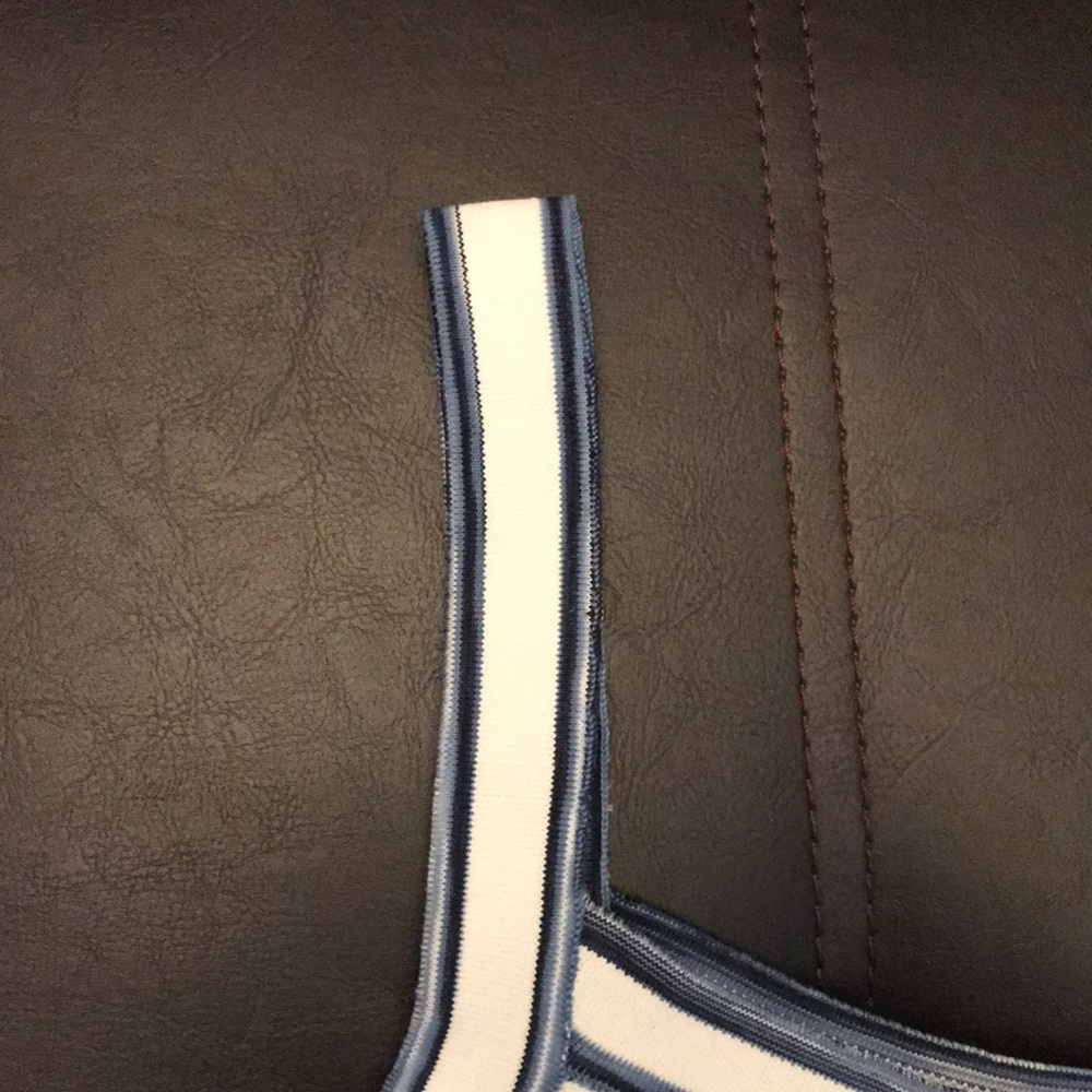 Bcbg stretch top - Picture 7 of 9